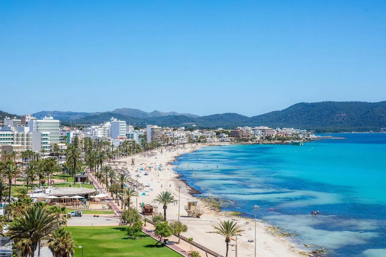 Holiday home Apto Con Terraza 303 Cala Millor
